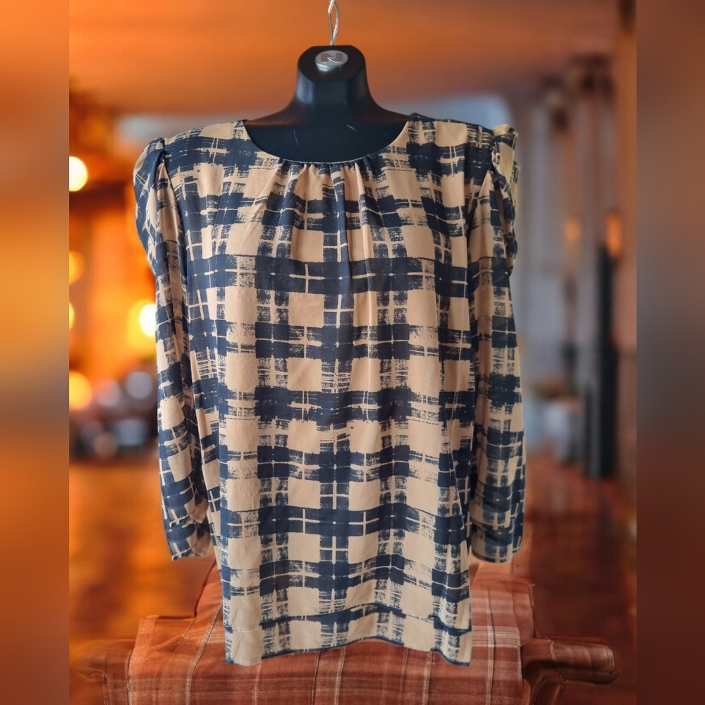 Calvin Klein Mixed Fabric Block Pattern Lined Flowy Top